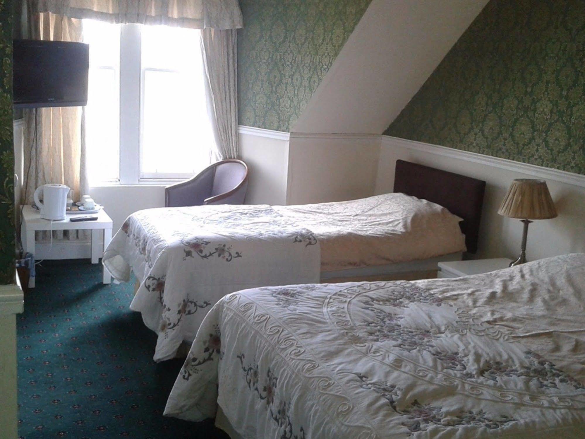 Capital House Hotel Единбург Екстериор снимка