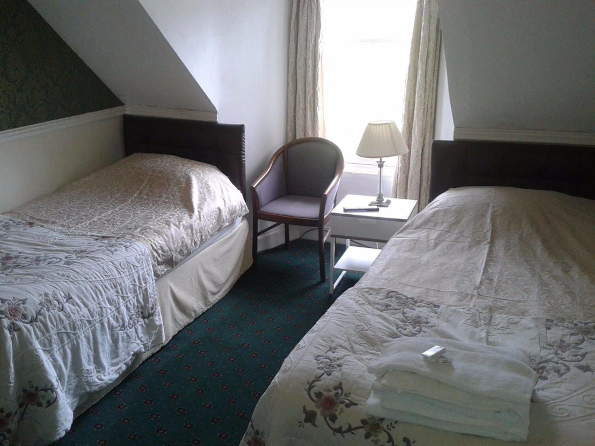 Capital House Hotel Единбург Екстериор снимка