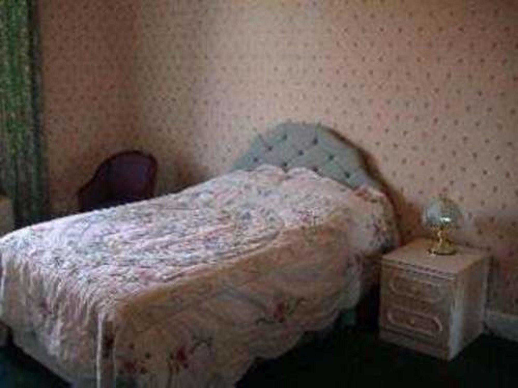 Capital House Hotel Единбург Екстериор снимка